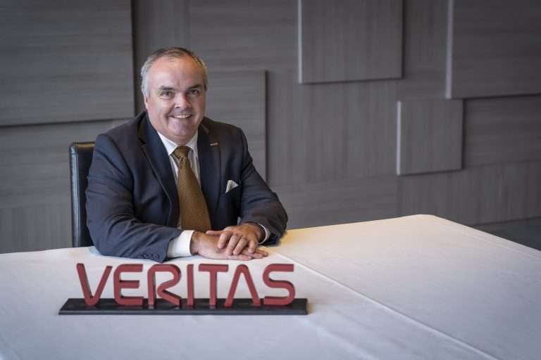 Datos disponibles donde sea, mantra de Veritas