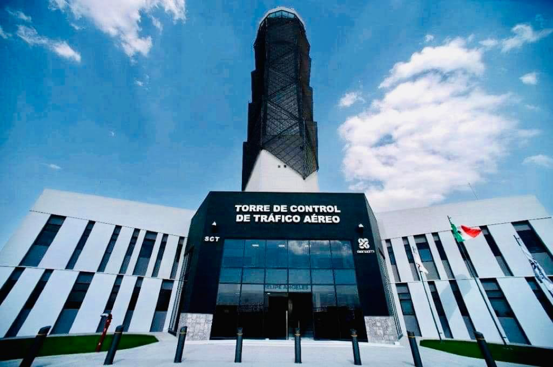 Slim gana a Salinas Pliego licitación de servicio de internet del AIFA