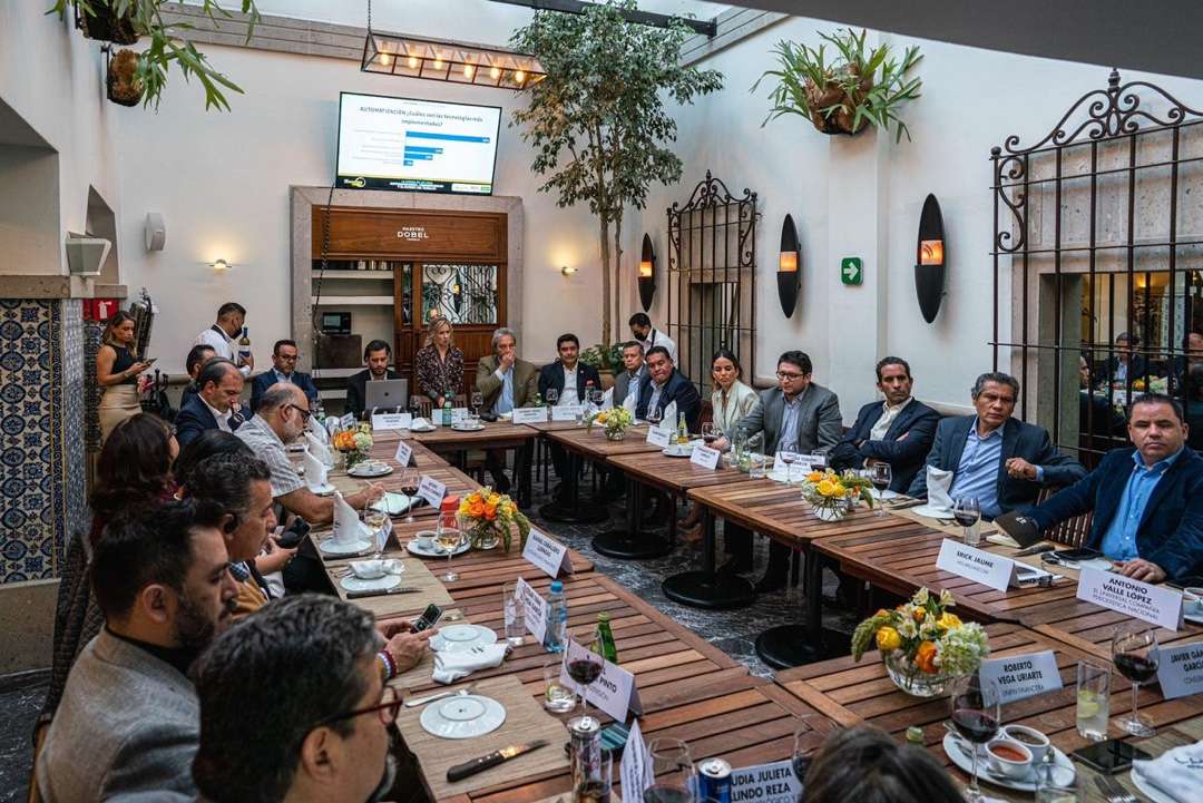 22 IT Masters se dieron cita en la primera mesa redonda presencial para hablar de la agenda del CIO 2022.