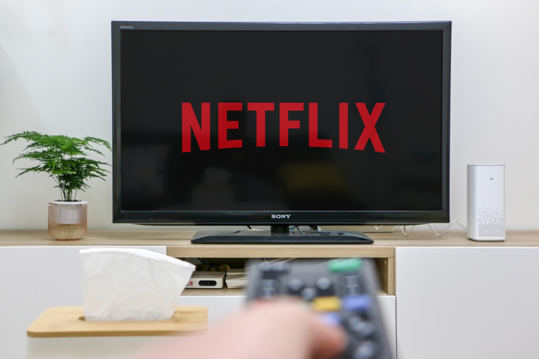 Netflix pierde 200,000 suscriptores y se desploma en Wall Street
