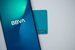 BBVA México ofrece apoyo o “al menos un café” a afectados por error
