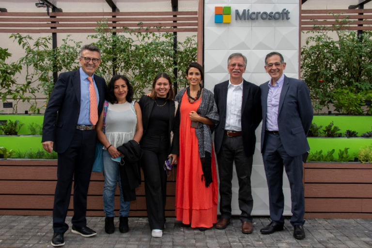 huerto inteligente Universum