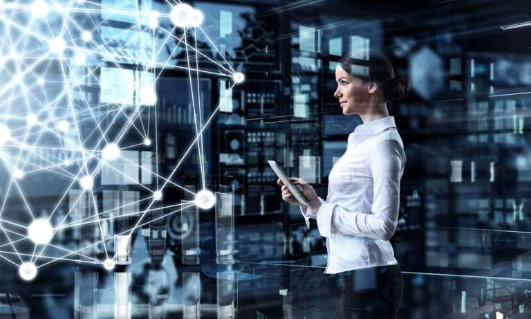 Seis proyectos y organizaciones que impulsan el desarrollo de mujeres en áreas IT