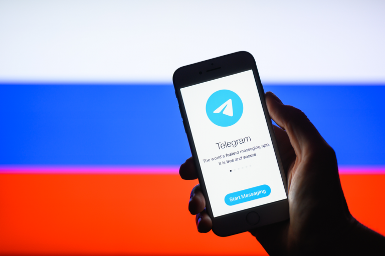 Ahora multan a Telegram y Twitch en Rusia por no eliminar contenido