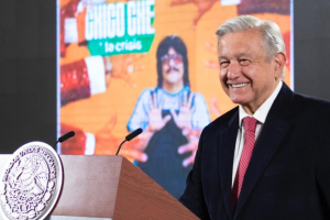 AMLO admitió ciberataque a Sedena y pidió una canción de Chico Che
