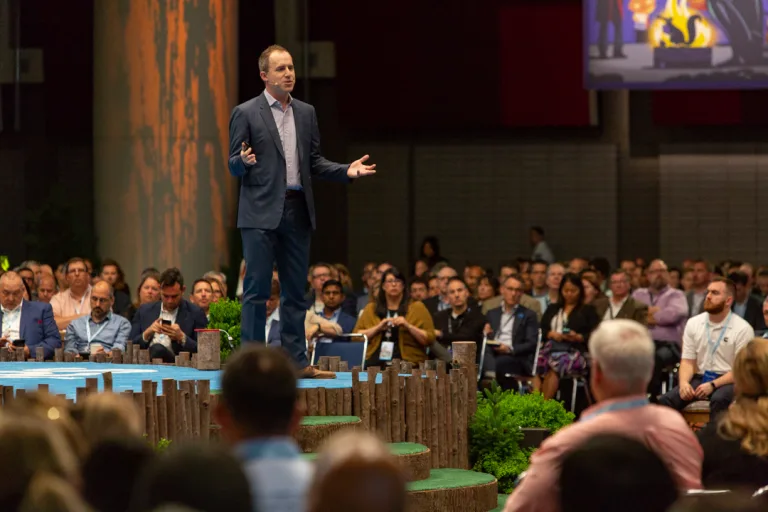 Salesforce anuncia que su co-CEO Bret Taylor dejará el cargo en enero
