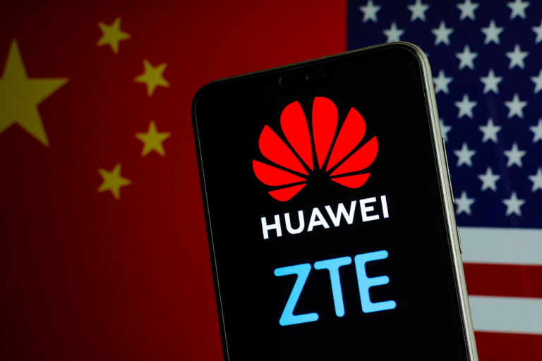 Estados Unidos prohíbe venta de equipos Huawei y ZTE por seguridad nacional