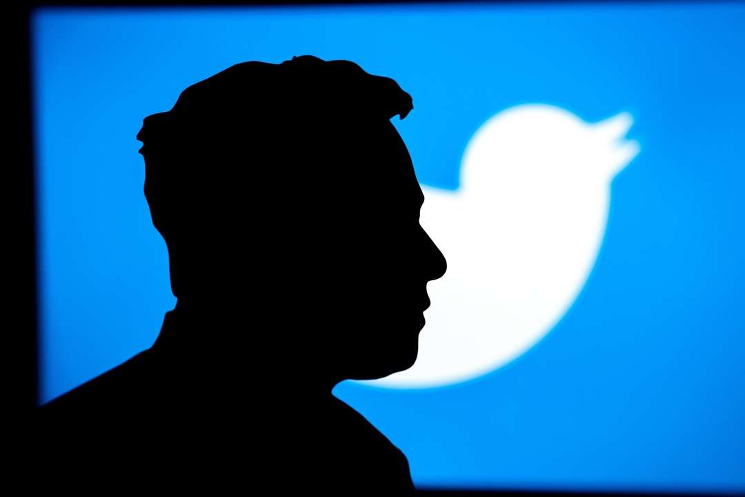 Twitter en crisis: oficinas cerradas, éxodo de empleados y Musk busca de técnicos