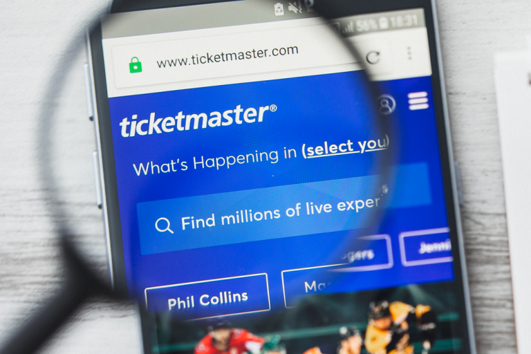 Ticketmaster en EU culpa a bots de la falla en venta de boletos de Taylor Swift