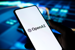 OpenAI contrata a programadores de América Latina para ChatGPT, aseguran